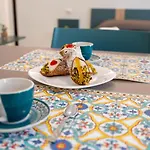 La Piazzetta 3* 帕尔马迪蒙泰基亚罗
