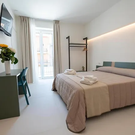 La Piazzetta Bed & Breakfast *